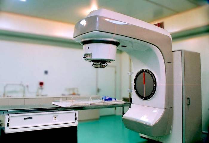 X-刀直线加速器.jpg